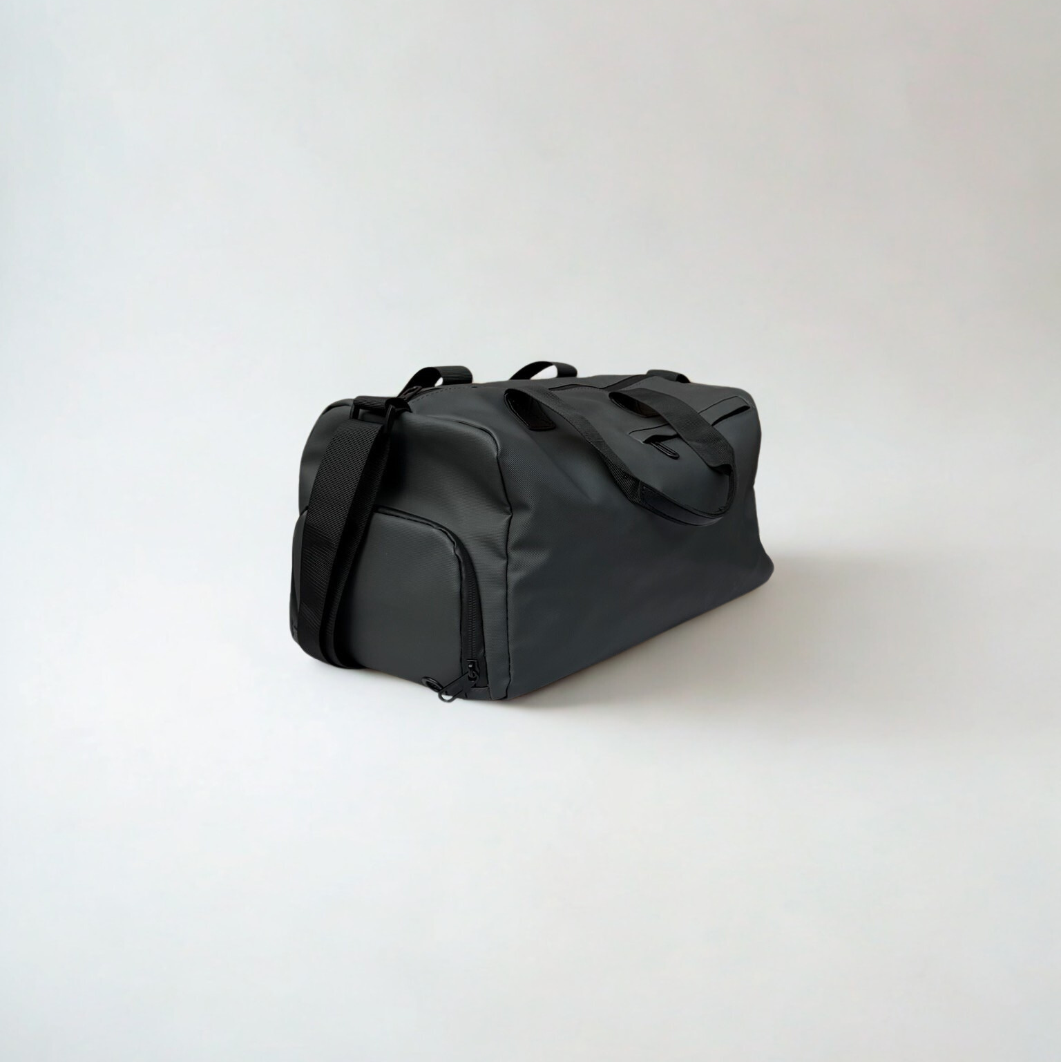 Waterproof Travel Duffle Bag - Lightweight Weekender & Gym Bag | Sharp Travel