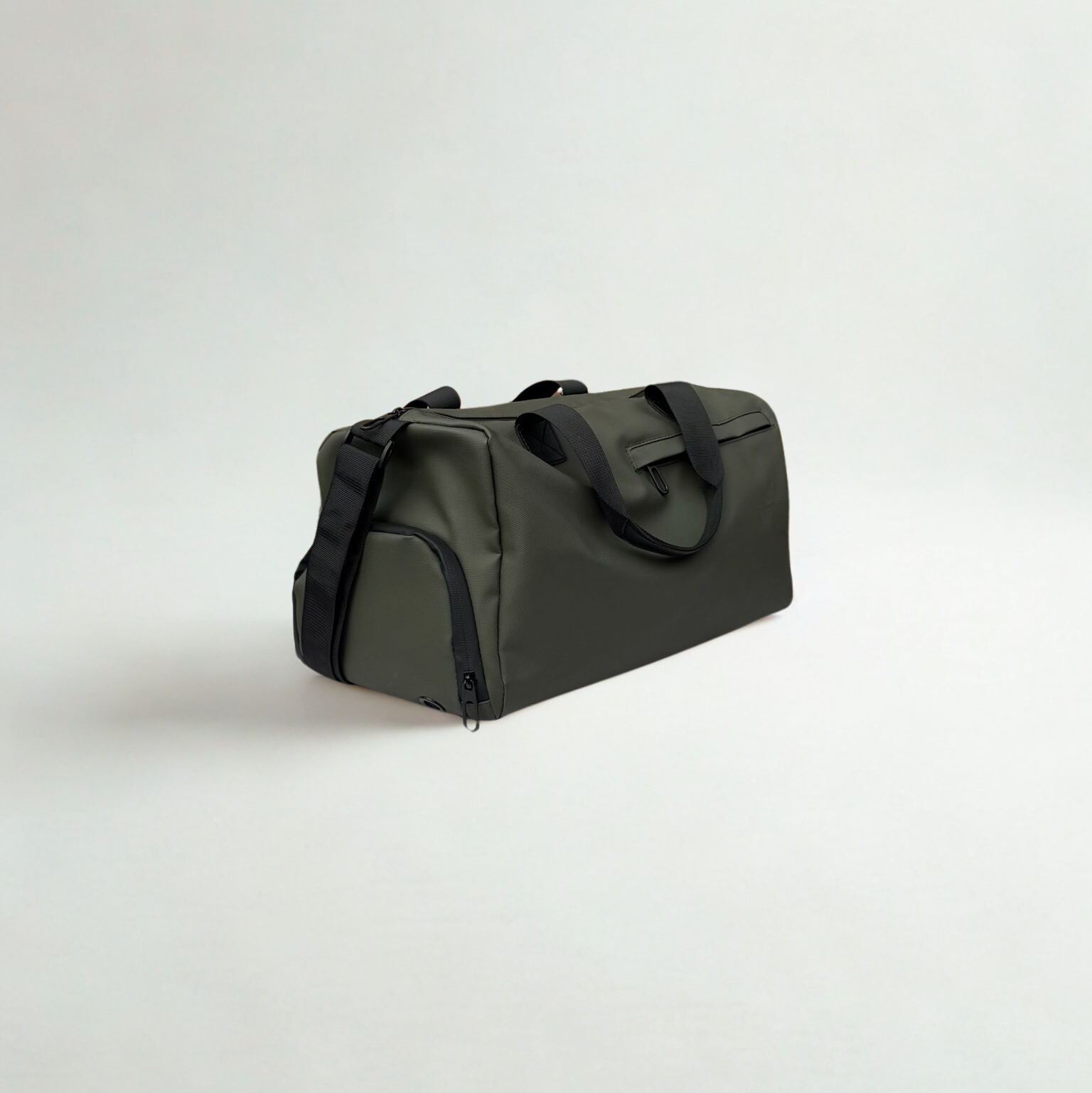 Waterproof Travel Duffle Bag - Lightweight Weekender & Gym Bag | Sharp Travel